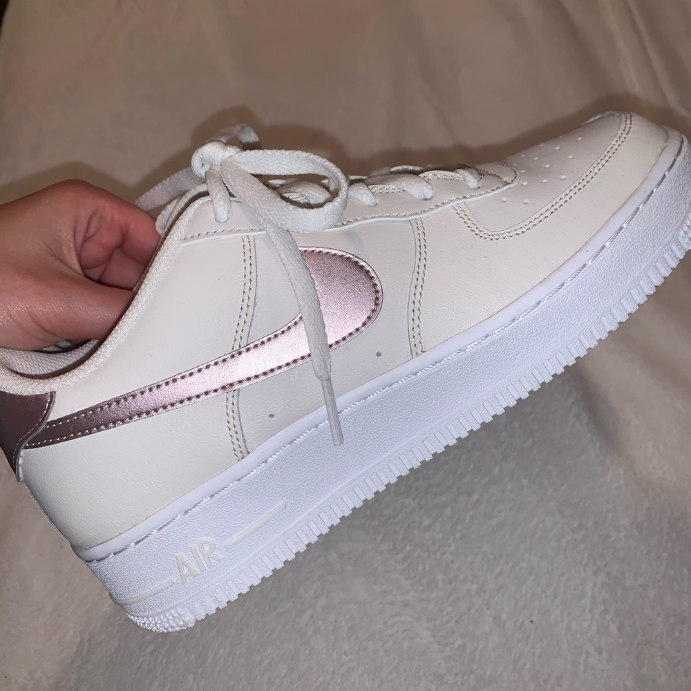 Nike Airforce 1 boys youth 7/women’s 9